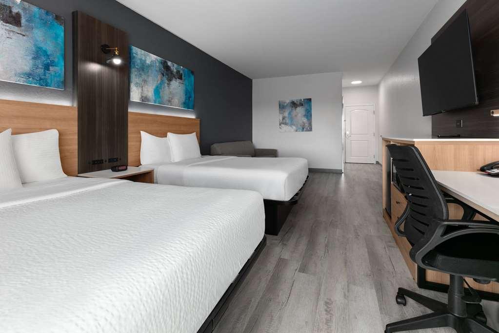 La Quinta Inn & Suites By Wyndham Ft Worth-Бърлисън Стая снимка